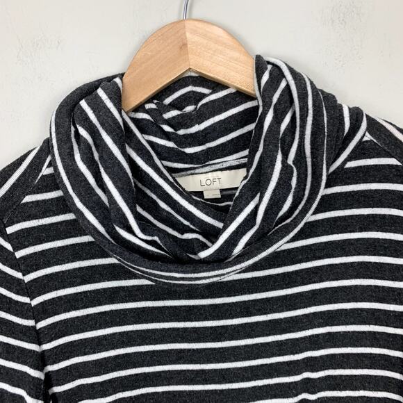 Ann Taylor Loft Grey White Stripe Knit Turtleneck Cowl Tunic Top S Small - Picture 4 of 9